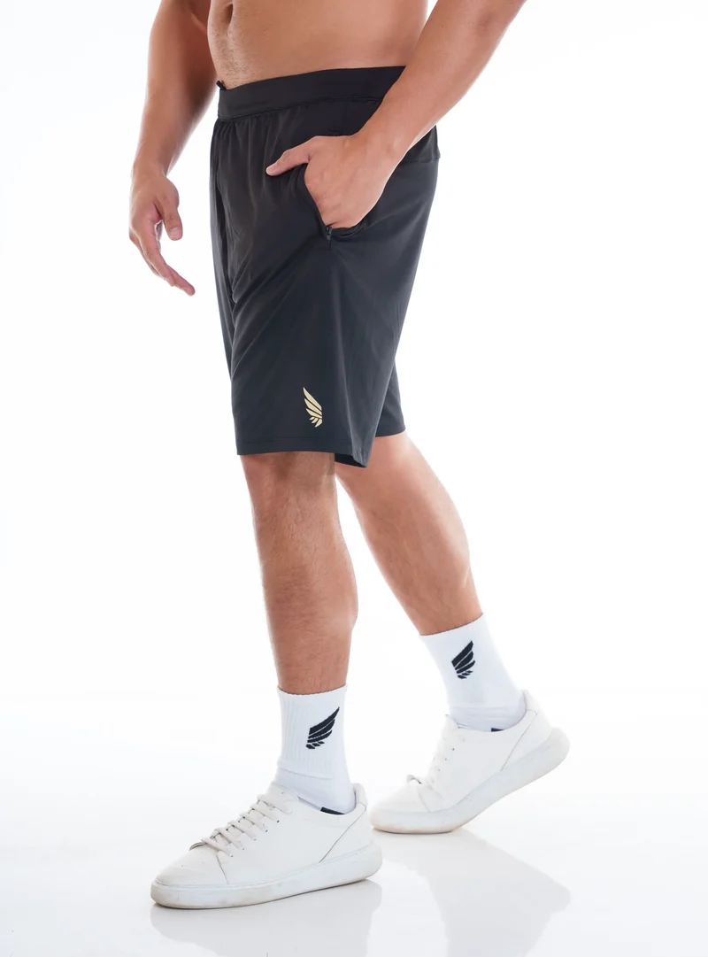 Schwarze Shorts Zeyla Performance aus recyceltem Polyester von Nivays