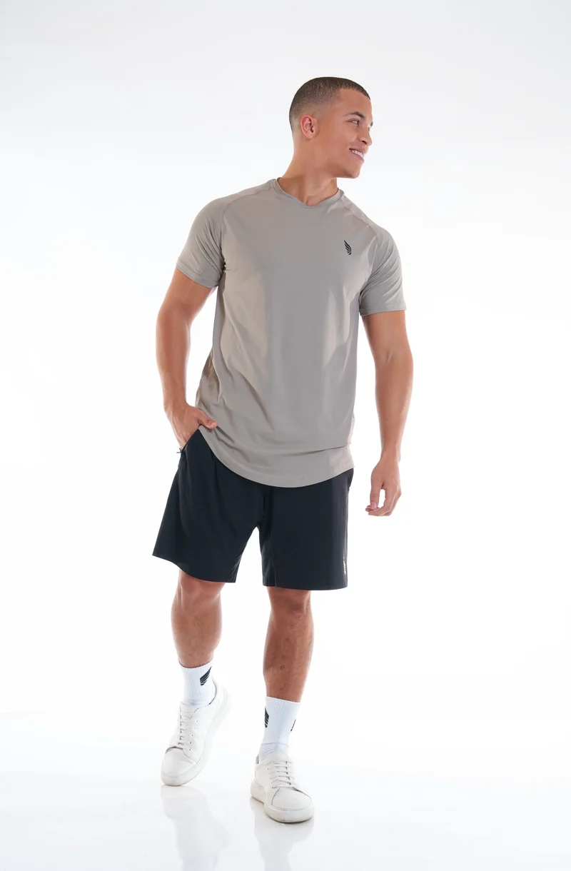 Schwarze Shorts Zeyla Performance aus recyceltem Polyester von Nivays