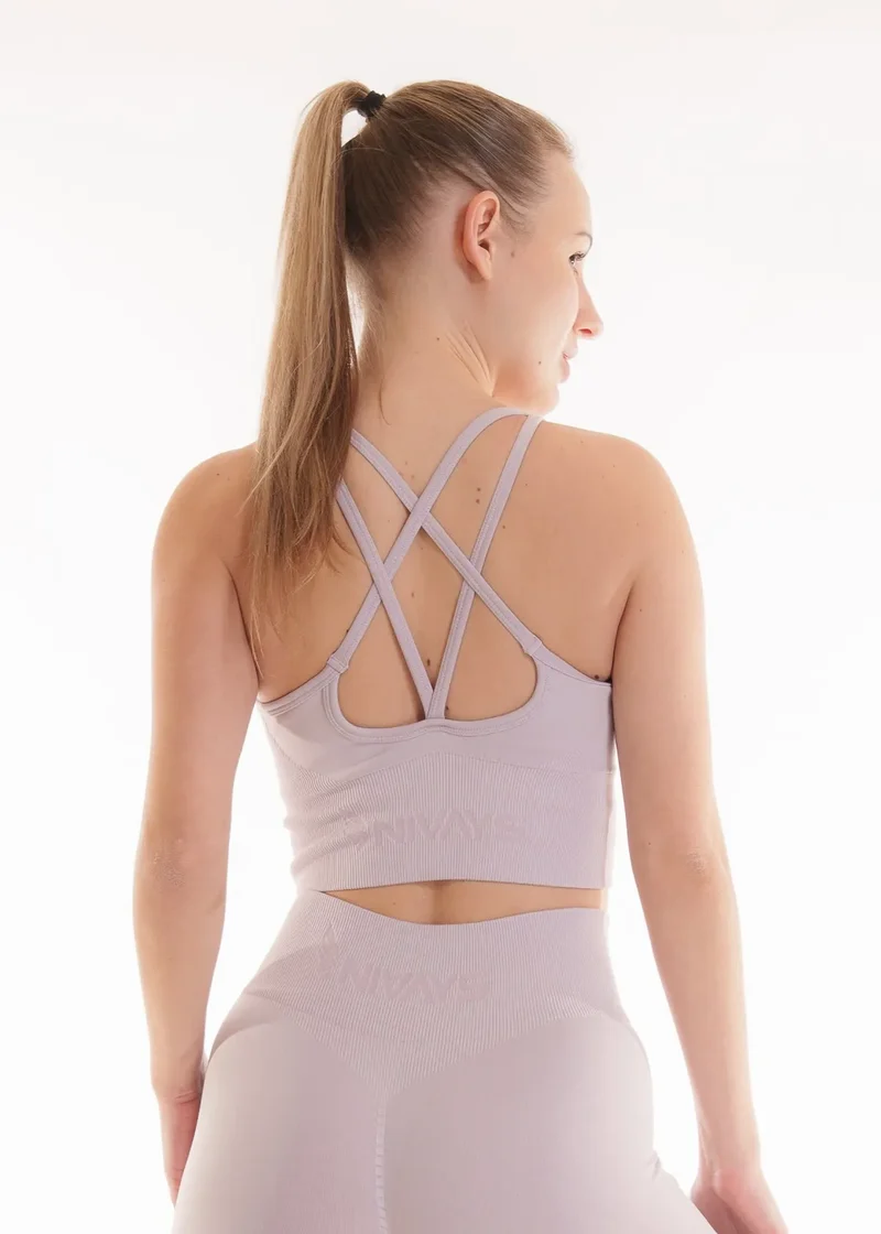 Lila Top Zeyla Seamless aus recyceltem Polyester von Nivays