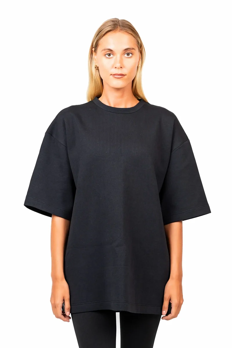 Schwarzes Shirts Gravity Oversized Signature aus Baumwolle von Nivays