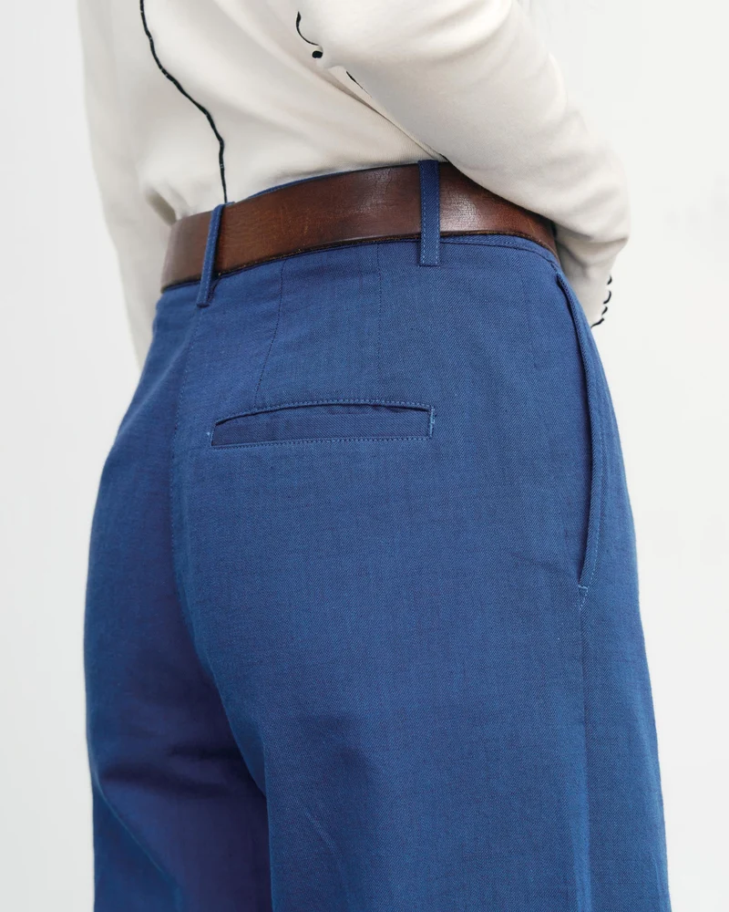 Blaue Hose High Waist aus 100% Bio-Baumwolle von Rotholz