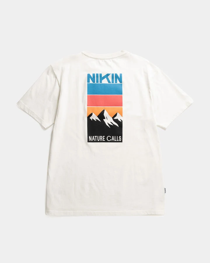 Weisses T-Shirt Tree Nature Calls aus Bio-Baumwolle von Nikin