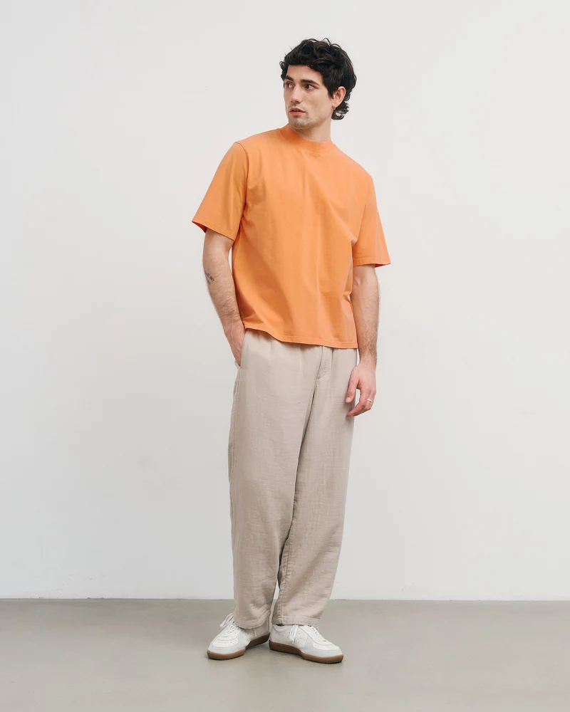 Oranges T-Shirt aus 100% Bio-Baumwolle von Rotholz