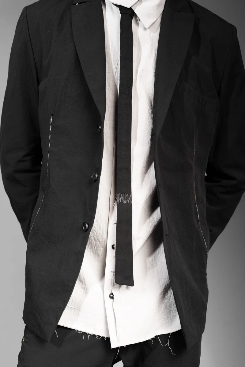 eigensinnig wien | ArgGro | Schwarzer Slim Fit Designer Herrenanzug aus japanischer Baumwolle