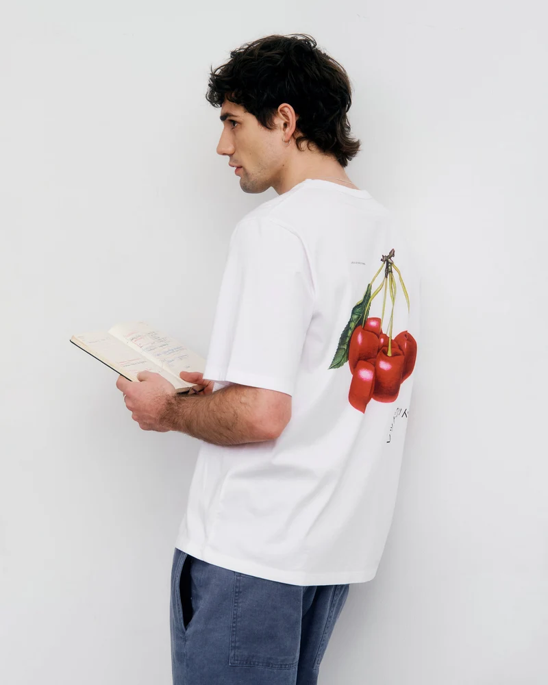 Weisses T-Shirt Cherry Print aus Bio-Baumwolle von Rotholz