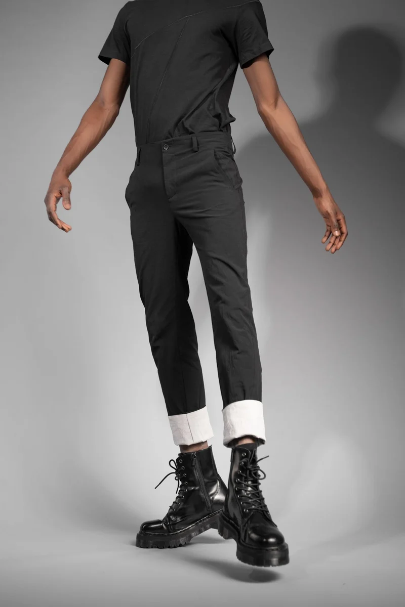 eigensinnig wien | Gropius | Elegante, schwarze Designer Herren-Chino Hose aus japanischer Baumwolle