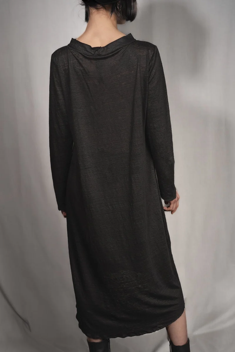 eigensinnig wien | Davis | Exklusives, schwarzes Designer Leinenkleid aus Feinstrick