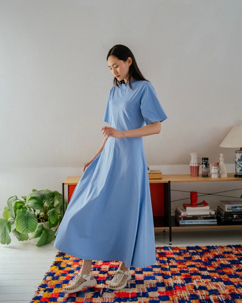Blaues Kleid aus 100% Bio-Baumwolle von Rotholz