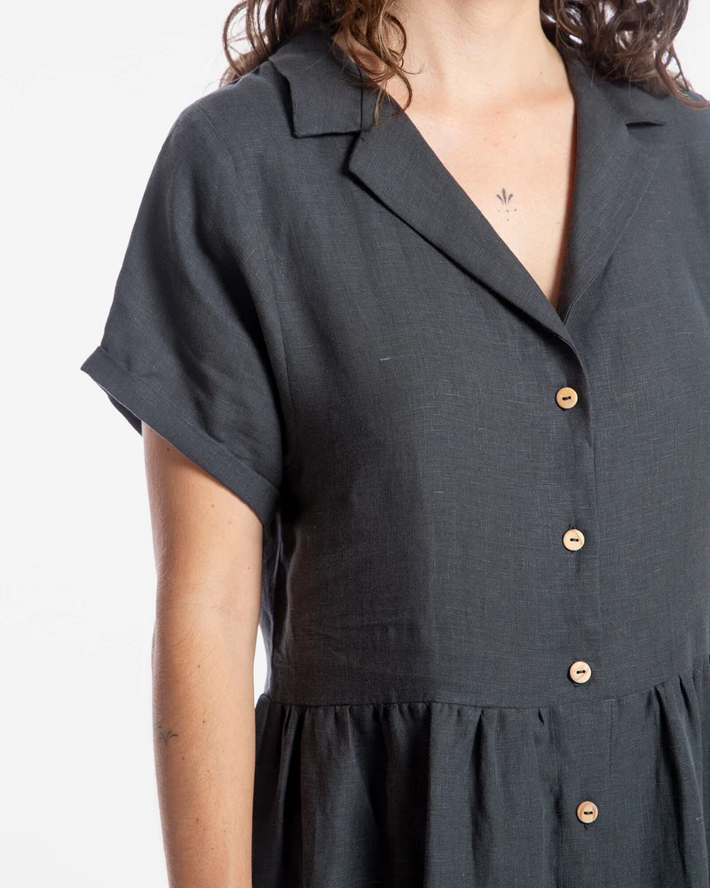 Schwarzes Kleid aus 100% Leinen von Matona