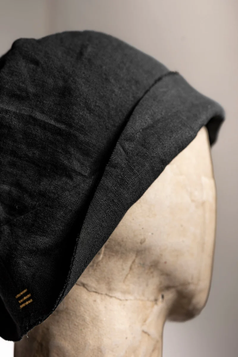 eigensinnig wien | Chaplin | Außergewöhnlicher Designer Fischerhut aus Leinen in Schwarz