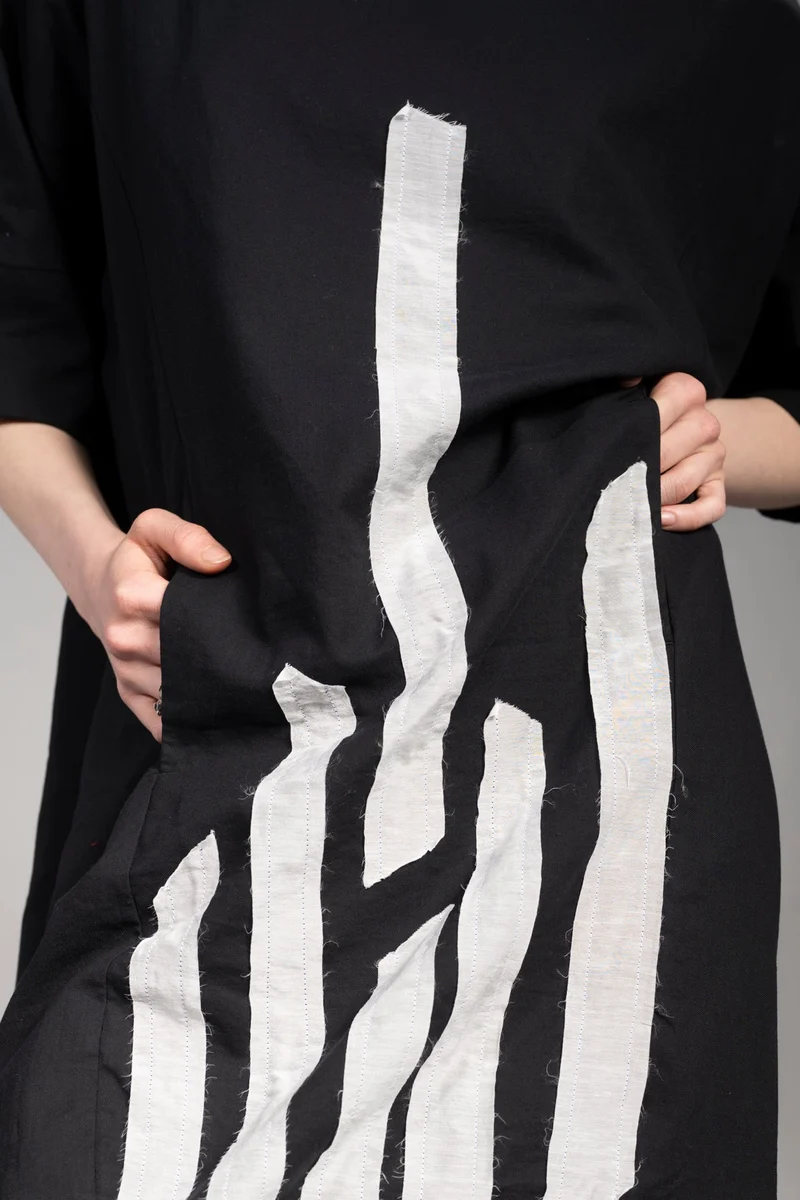 eigensinnig wien | Siouxsie | Extravagantes Grunge Kleid in Schwarz