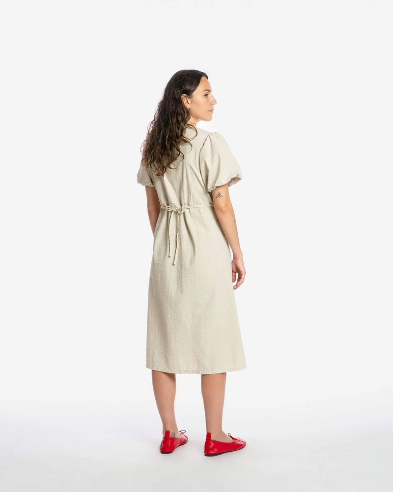 Beiges Kleid V-Neck aus 100% Bio-Baumwolle von Matona
