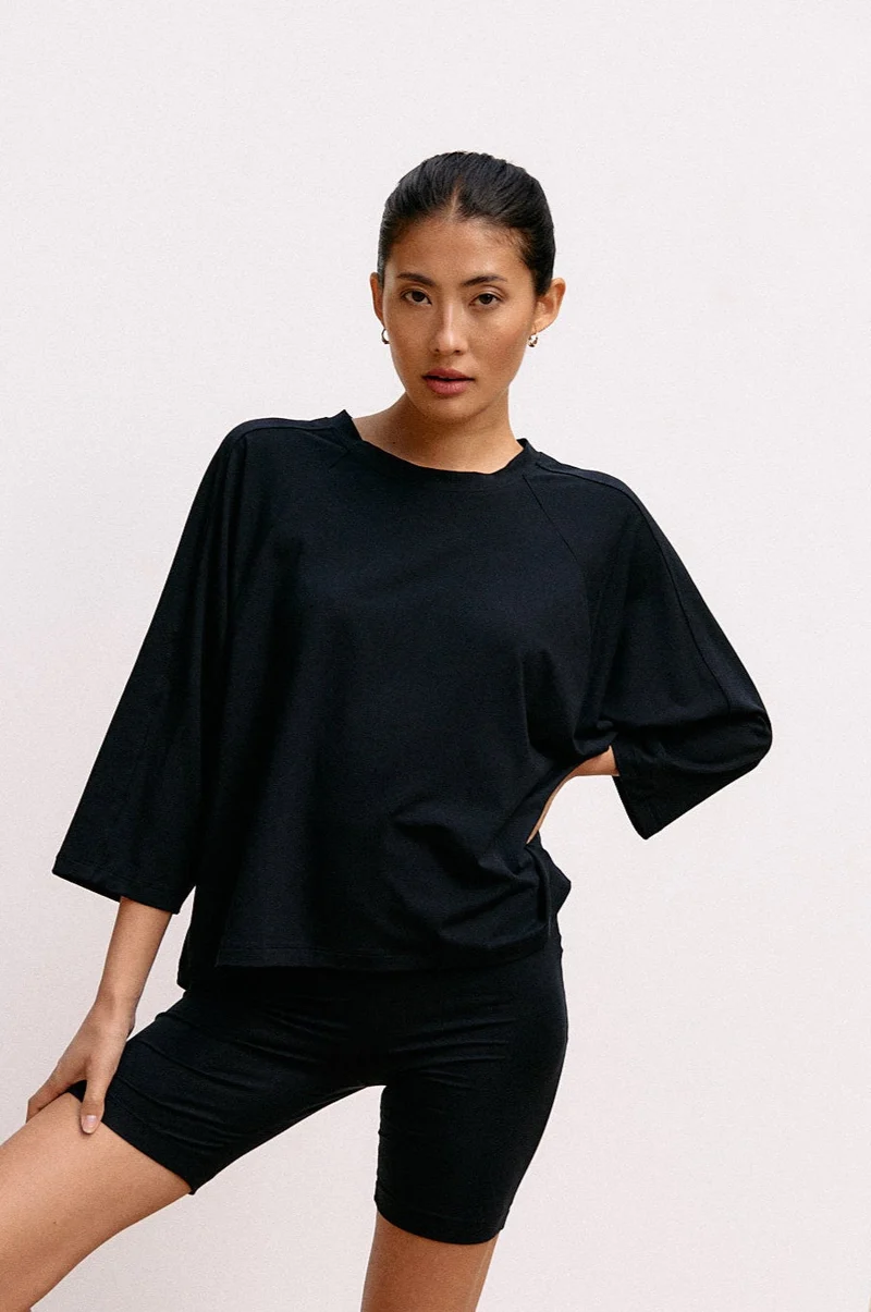 Neo Classic Effortless Top - black intense - von Moya Kala