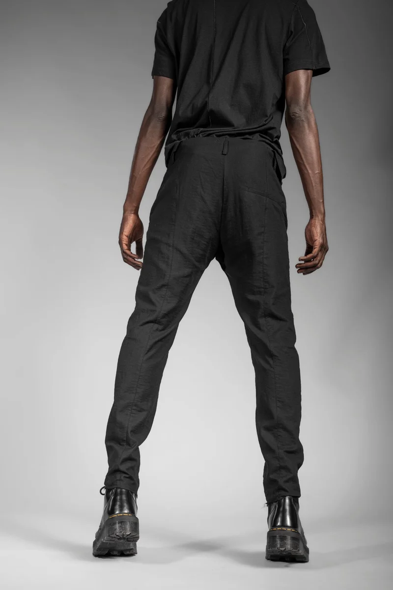 eigensinnig wien | Gropius | Leichte Designer Chino Hose für Herren in Schwarz