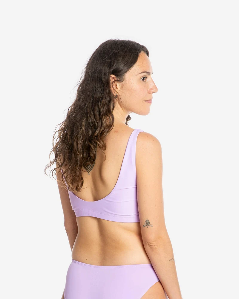 Lila Bikinioberteil Surf aus nachhaltigem Econyl von Matona