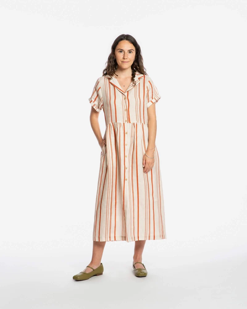 Gestreiftes Kleid aus 100% Leinen von Matona