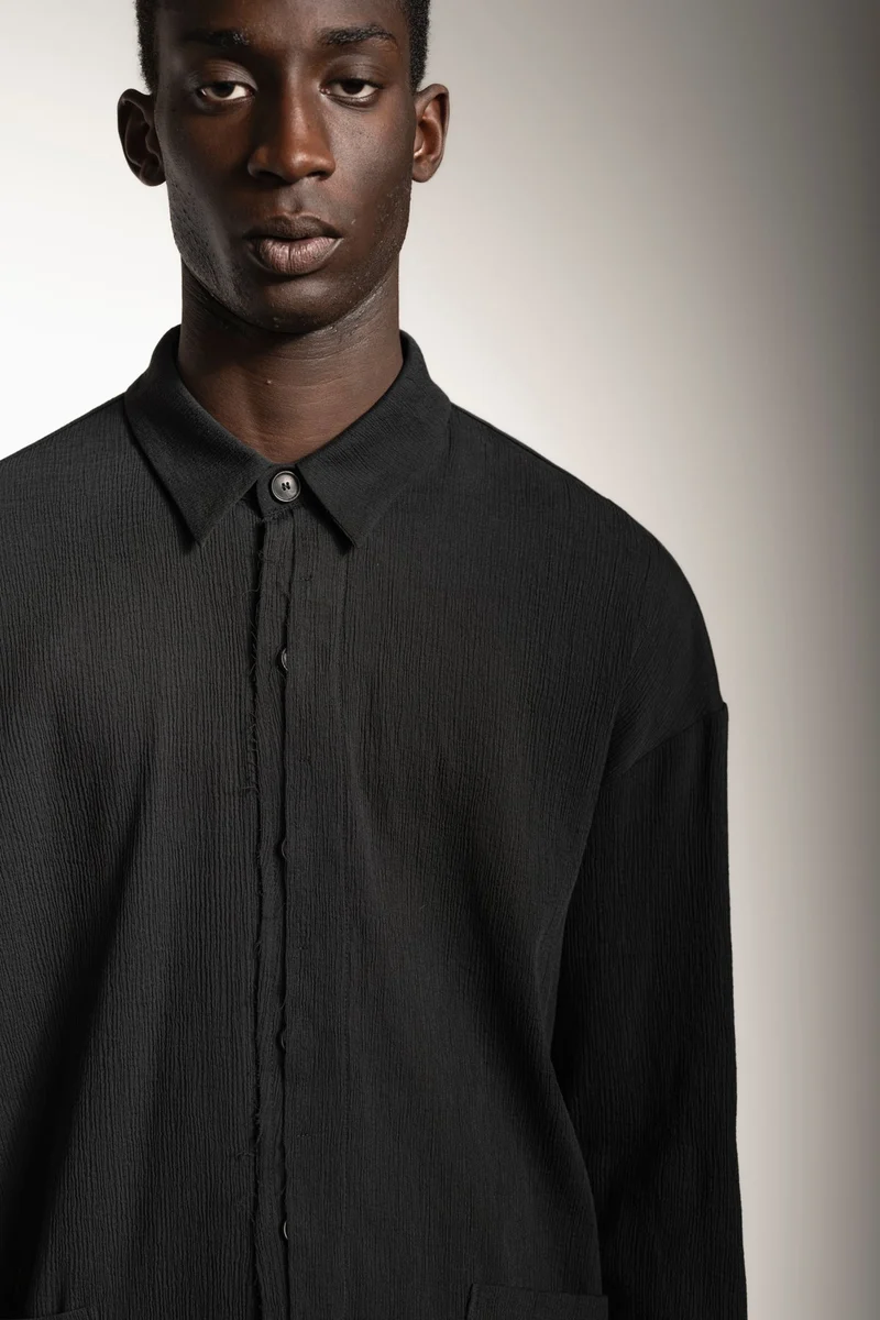 eigensinnig wien | Thoreau | Exklusives Designer Seiden-Shacket in Schwarz