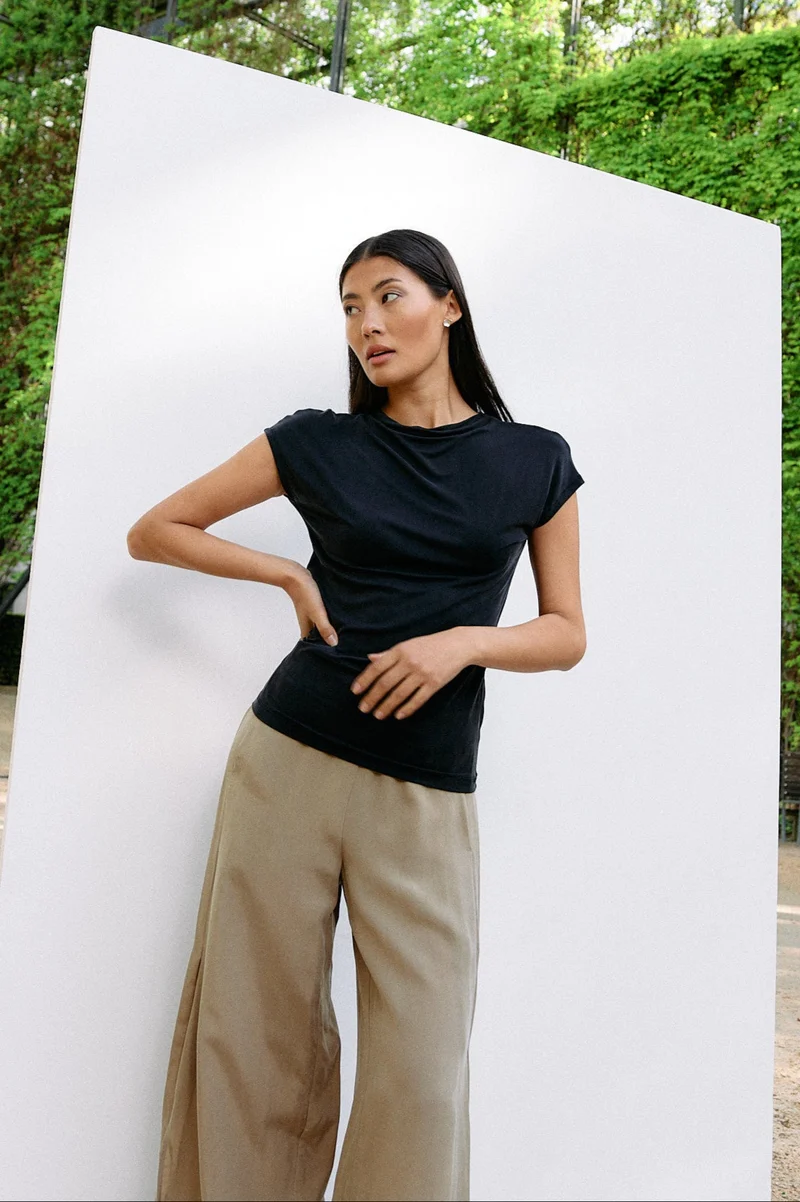 Cupro Cap Sleeve - graphite - von Moya Kala