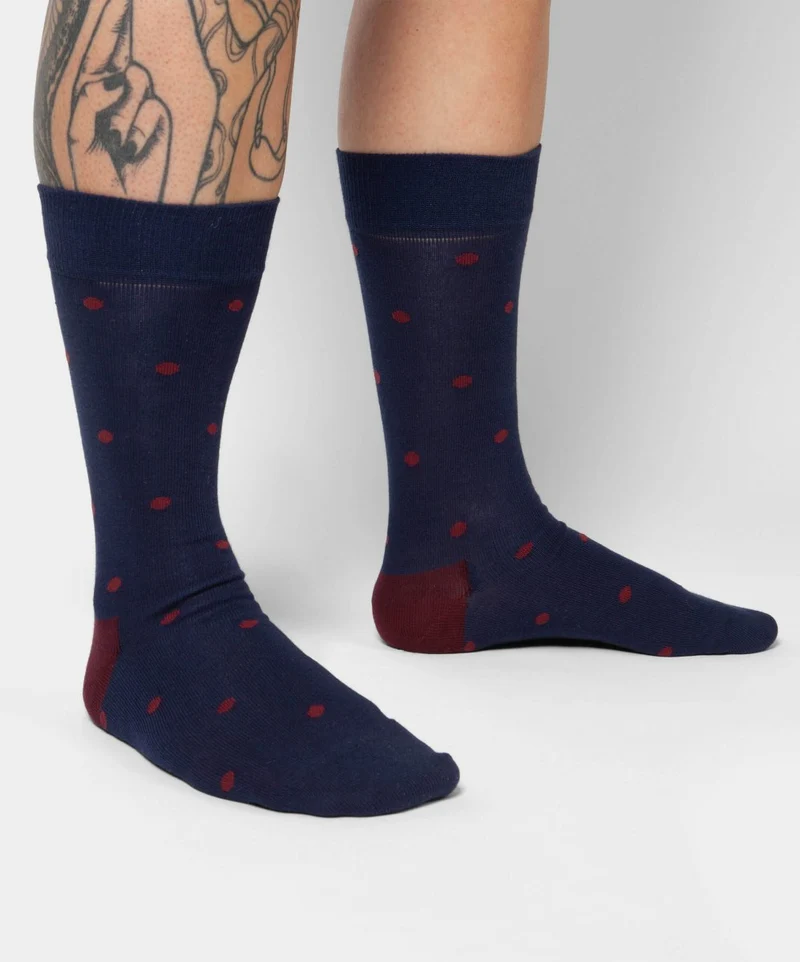 Sparse Red Dots