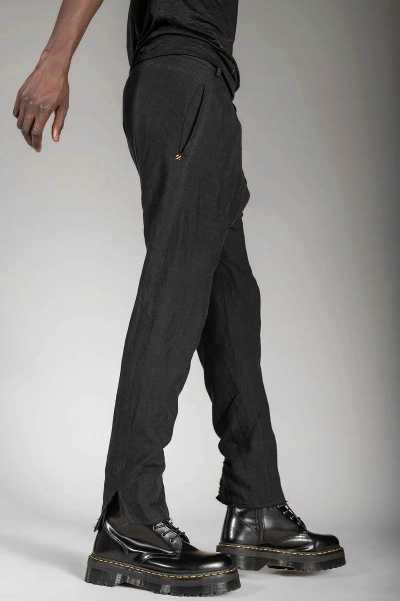 eigensinnig wien | Goethe | Schwarze Designer Bundfalten Drop Crotch Pants aus Leinen