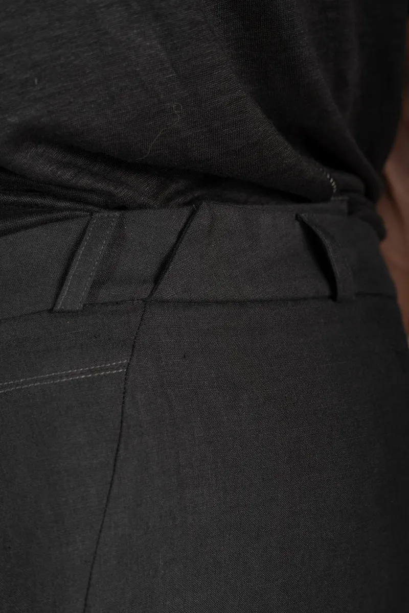eigensinnig wien | Goethe | Schwarze Designer Bundfalten Drop Crotch Pants aus Leinen