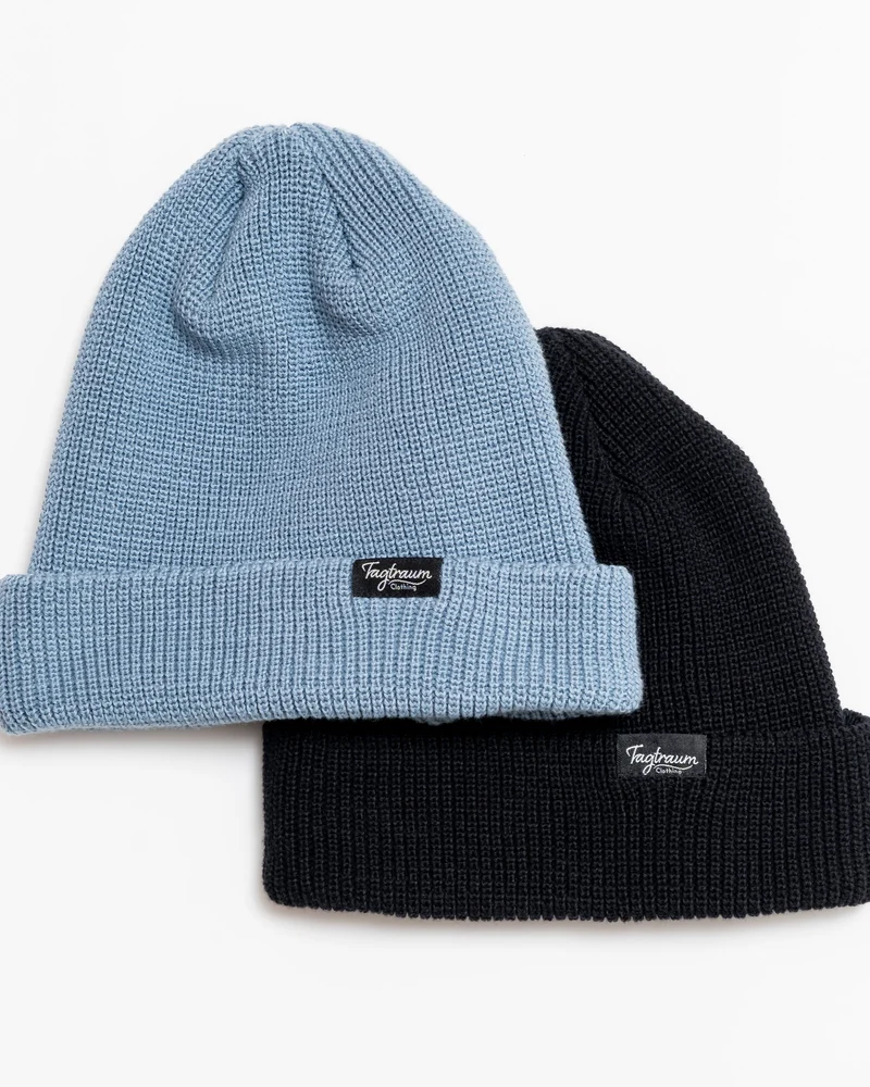 Graublaue & schwarze Mützen Couple Bundle aus 100% Bio-Baumwolle von Tagtraum Clothing