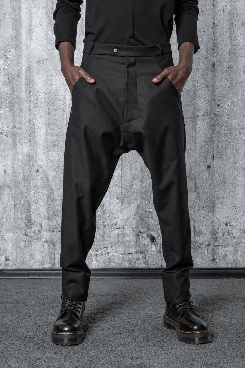 eigensinnig wien | Allegro | Elegante schwarze Baggy Anzughose für Herren aus Wolle