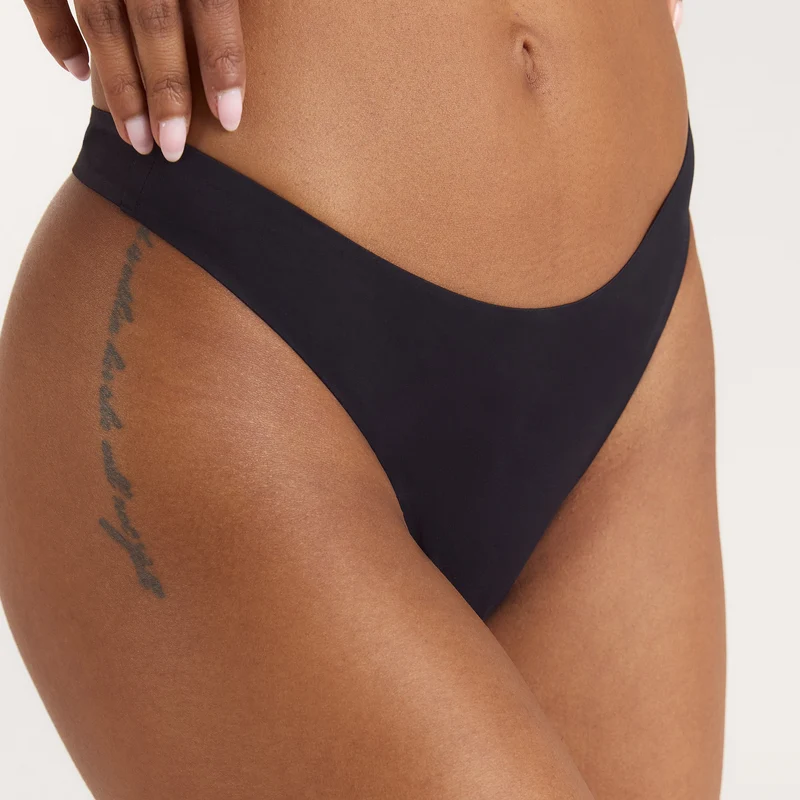 PillowSoft™ String - Schwarz