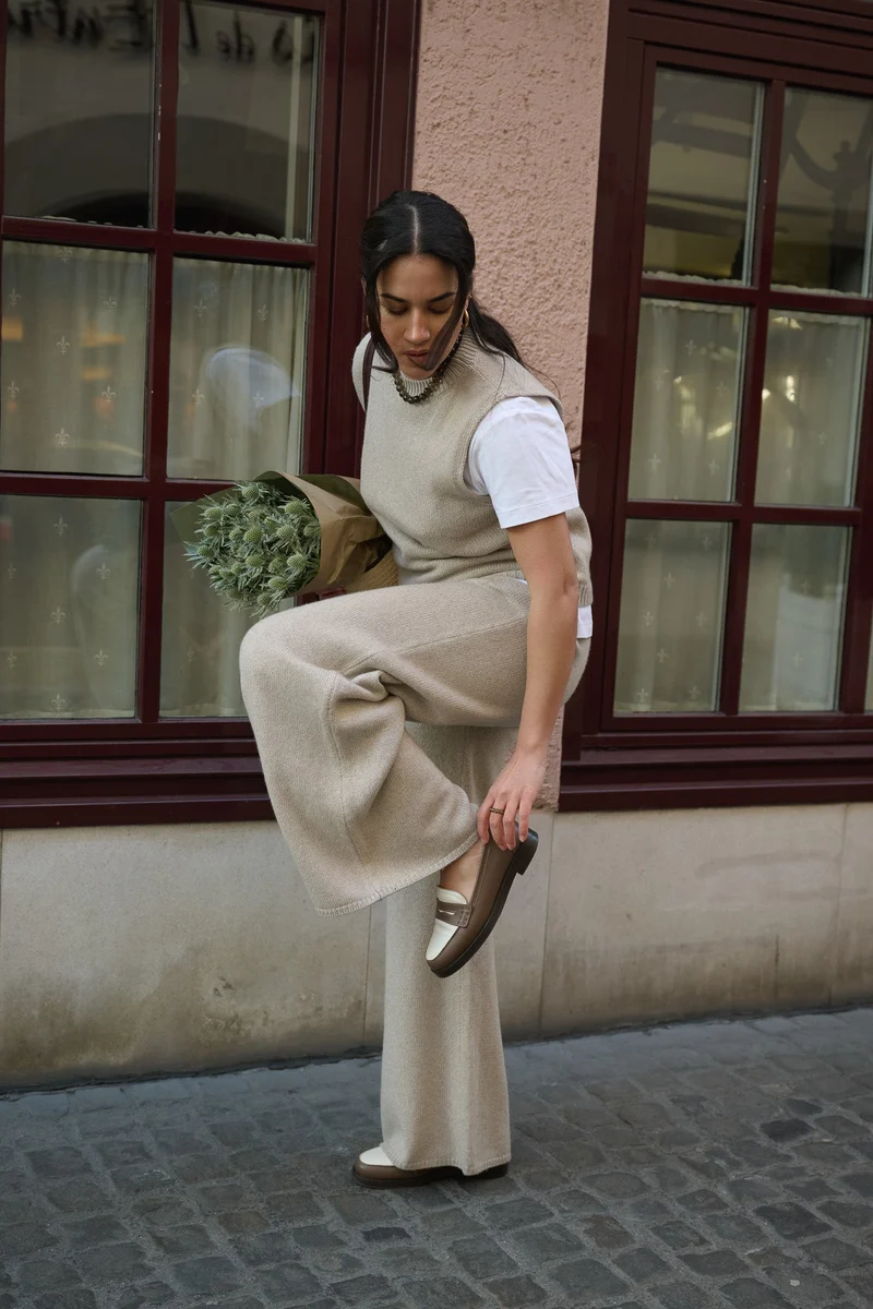 Wide Leg Pants Cashmere/Silk Greige von Pura Clothing