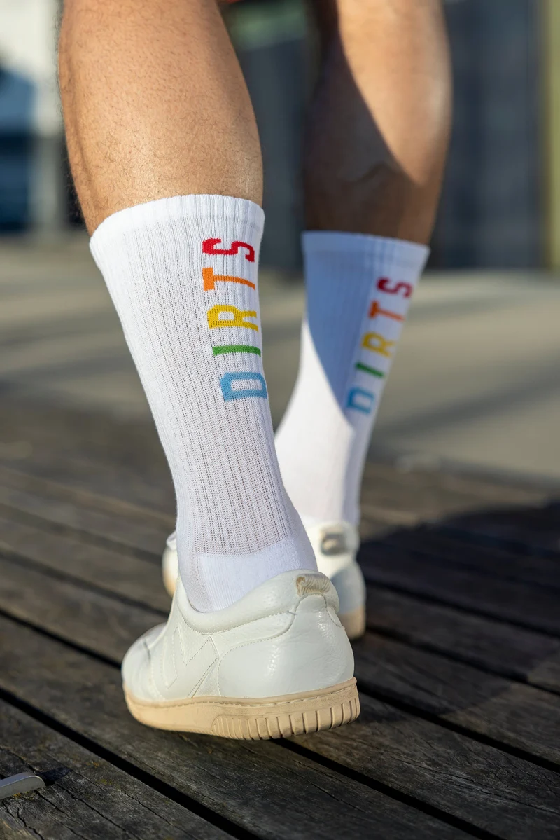 Bunte Socken Rainbow 2.0 aus Bio-Baumwolle von DIRTS
