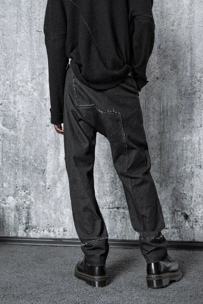 eigensinnig wien | Feuerhaken | Baggy Designer Jeans für Herren aus Baumwolle