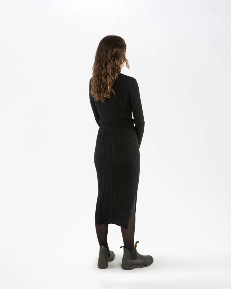 Schwarzes Strickkleid onyx aus 100% Bio-Baumwolle von Matona