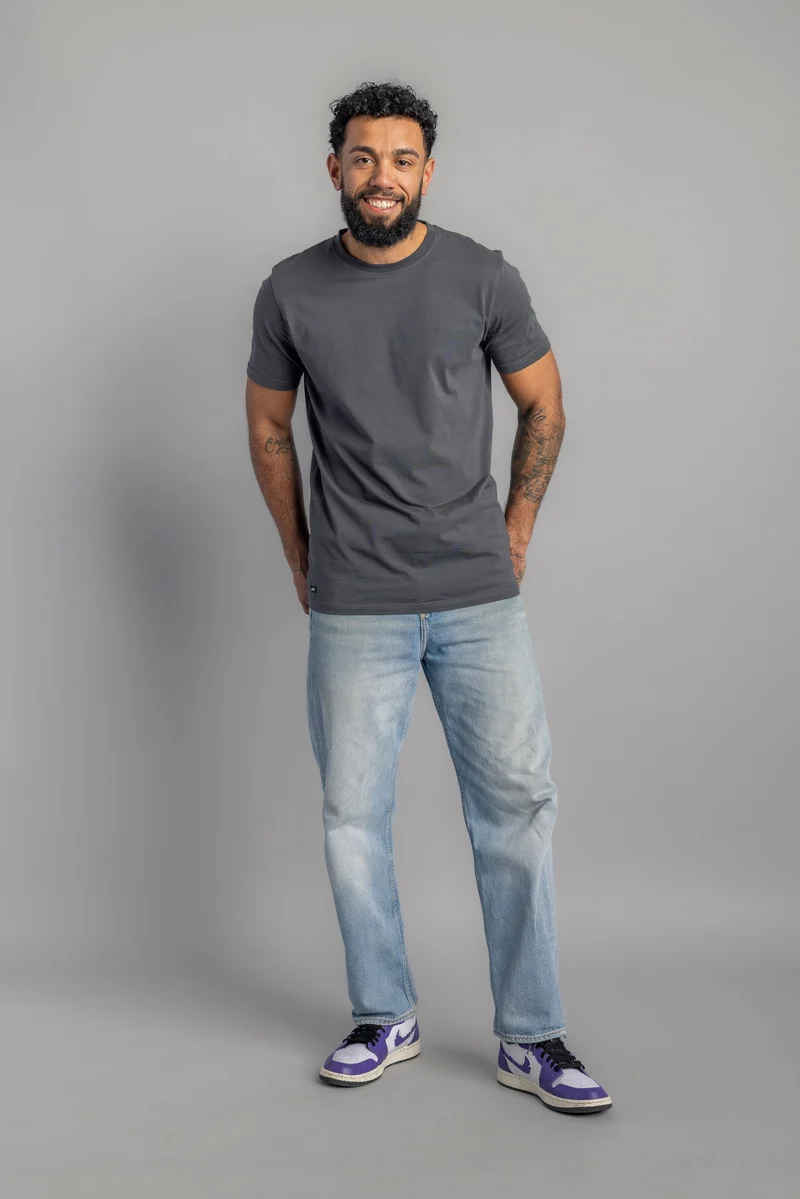 Premium Blank T-Shirt SLIM
