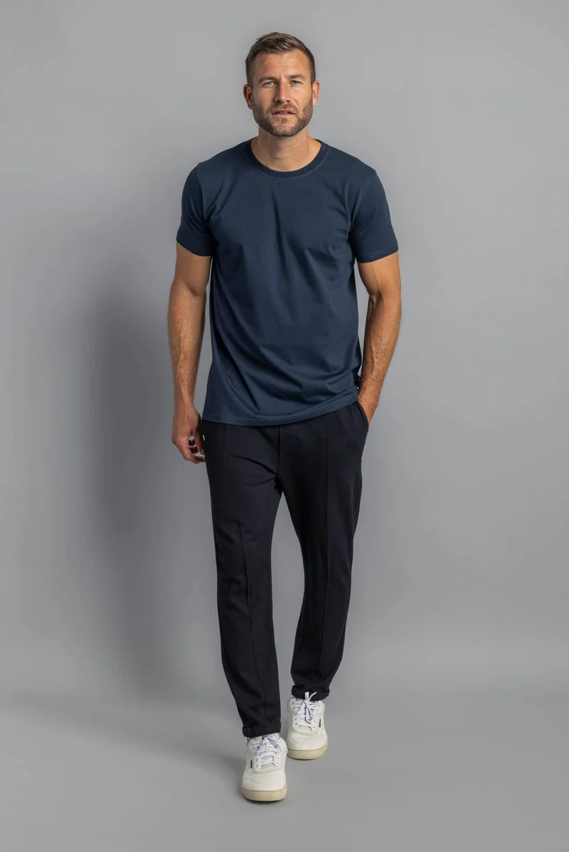 Premium Blank T-Shirt SLIM