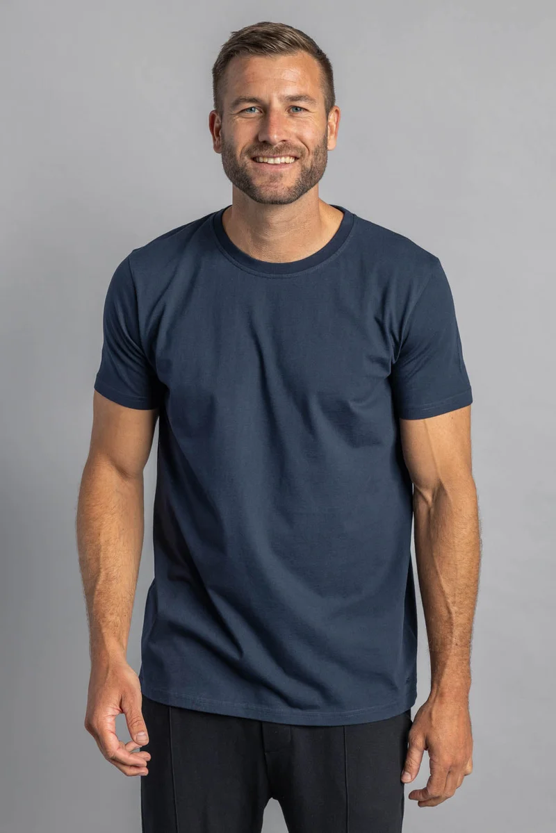 Premium Blank T-Shirt SLIM