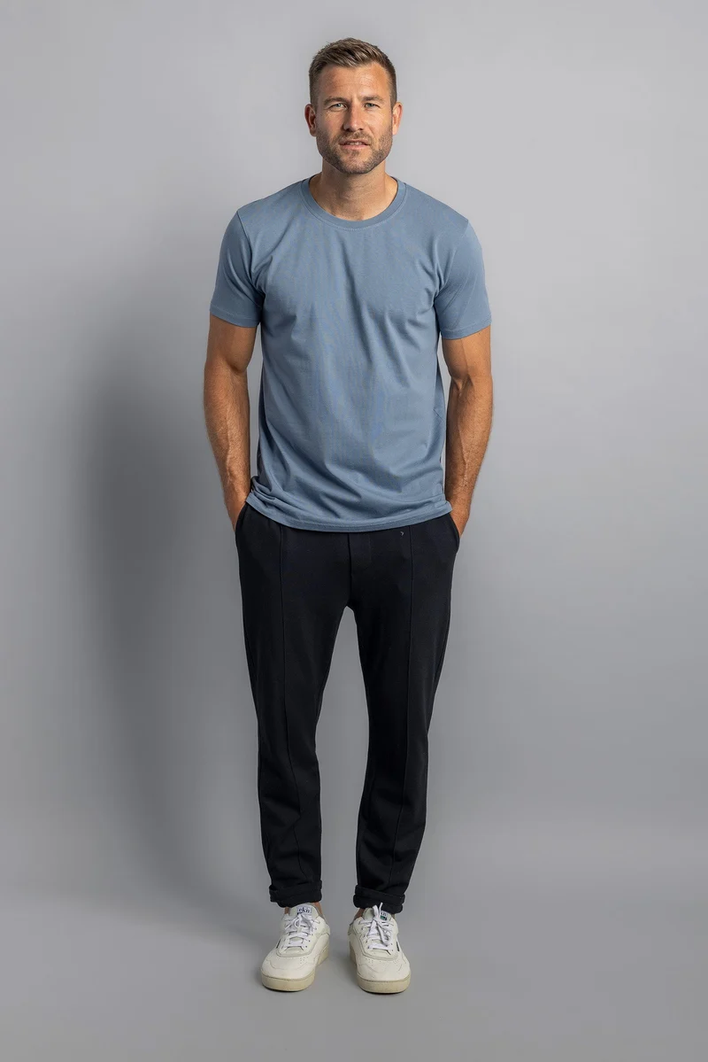 Premium Blank T-Shirt SLIM
