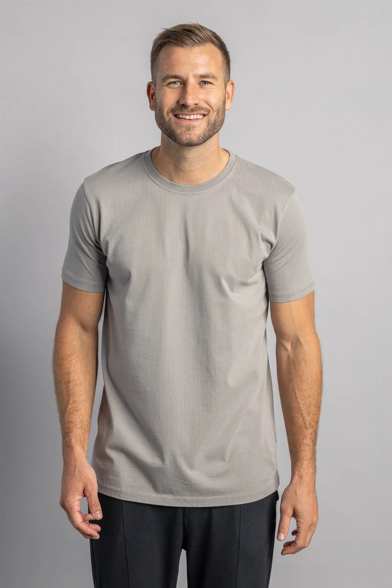 Premium Blank T-Shirt SLIM