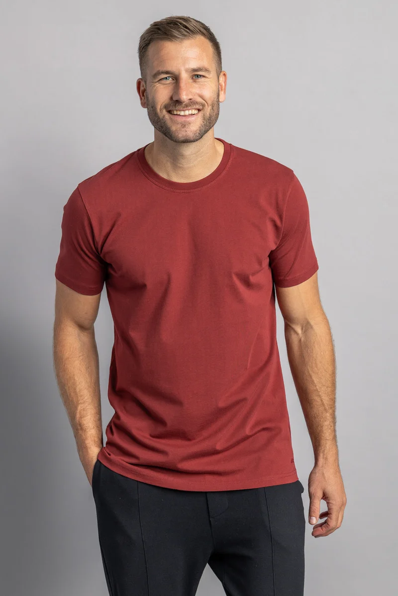 Premium Blank T-Shirt SLIM