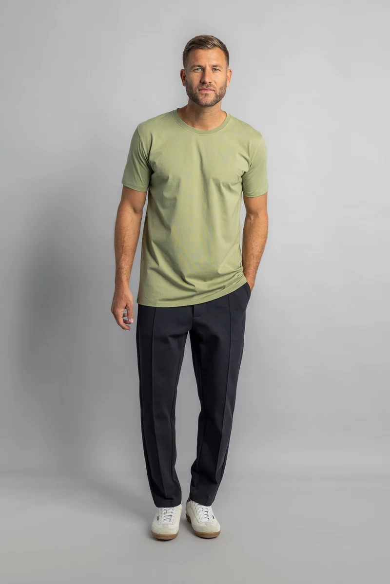 Premium Blank T-Shirt SLIM