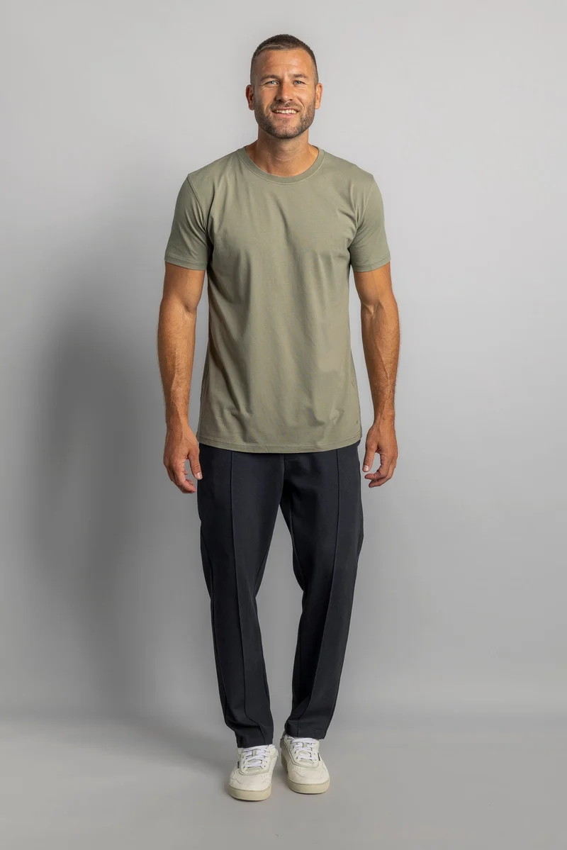 Premium Blank T-Shirt SLIM