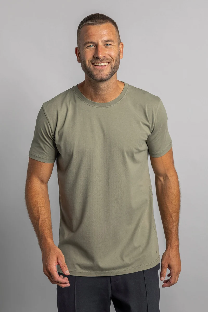 Premium Blank T-Shirt SLIM