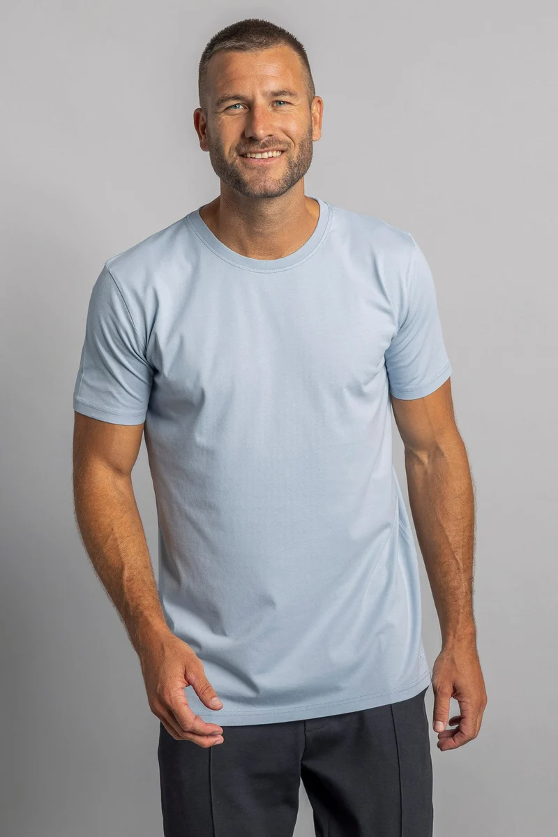 Premium Blank T-Shirt SLIM