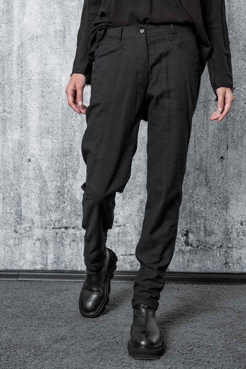 eigensinnig wien | Kierkegaard | Schwarze Chino Hose für Damen aus feinster Baumwolle