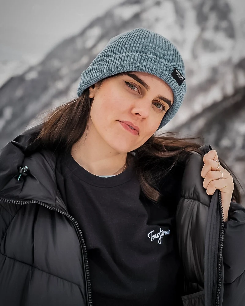 Graublaue Mütze aus 100% Bio-Baumwolle von Tagtraum Clothing