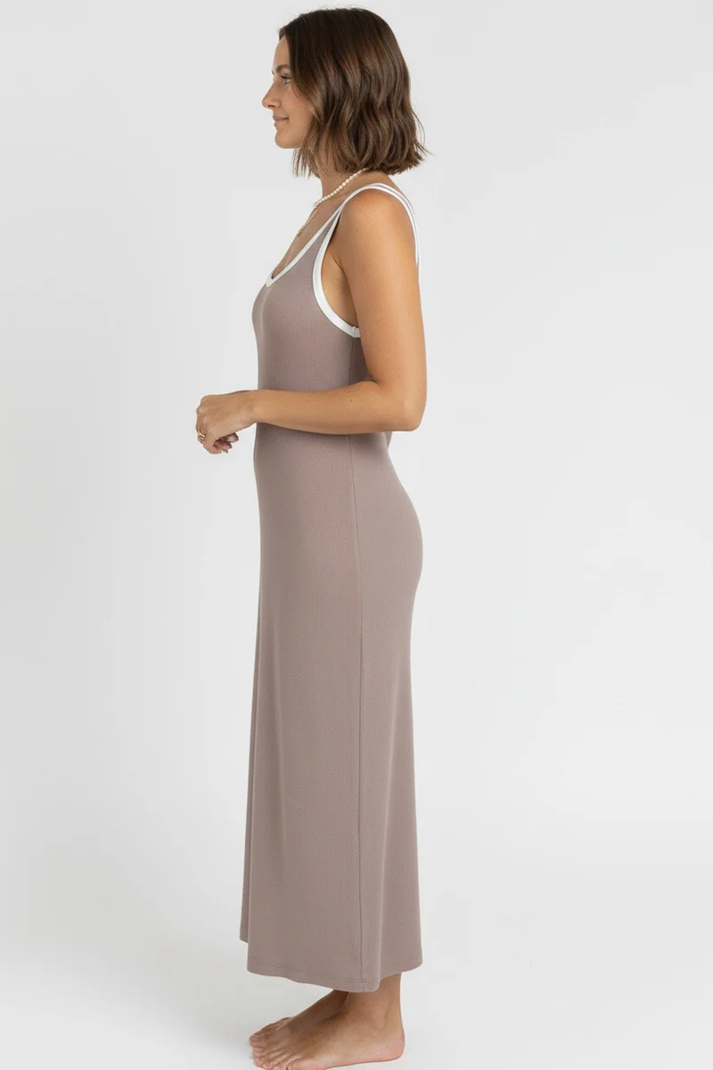 Braunes Kleid MIIA aus Modal von Pura Clothing