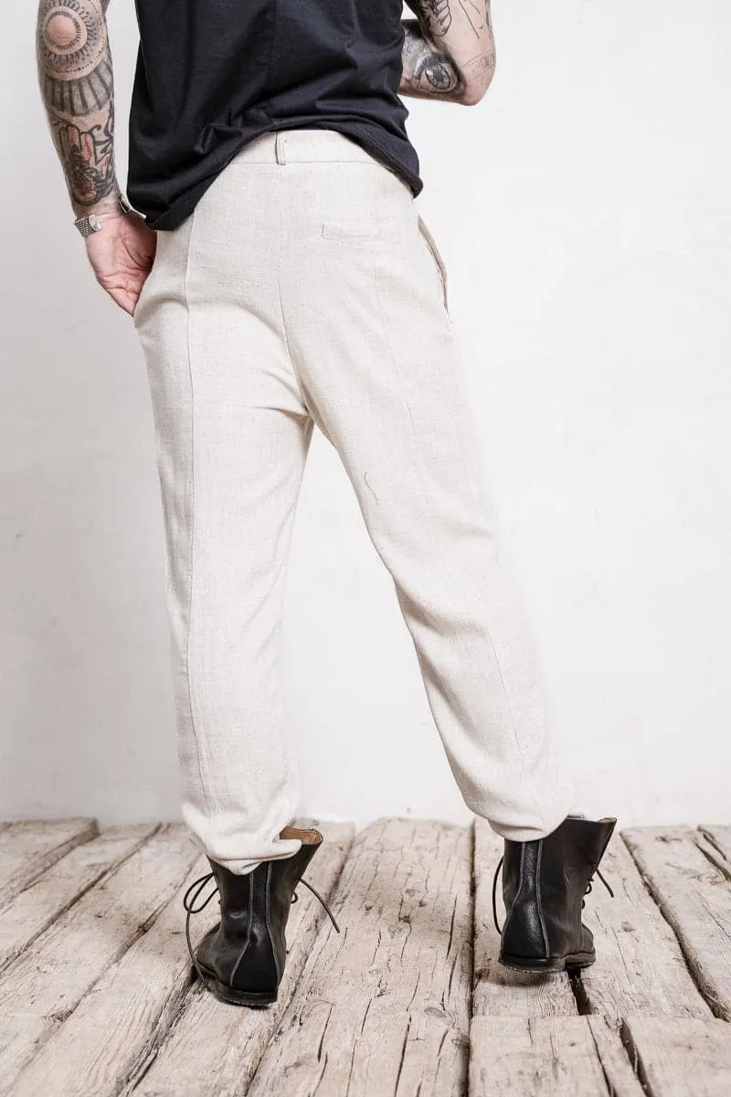 eigensinnig wien | Meinong | Herren Leinen Bundfaltenhose in beige