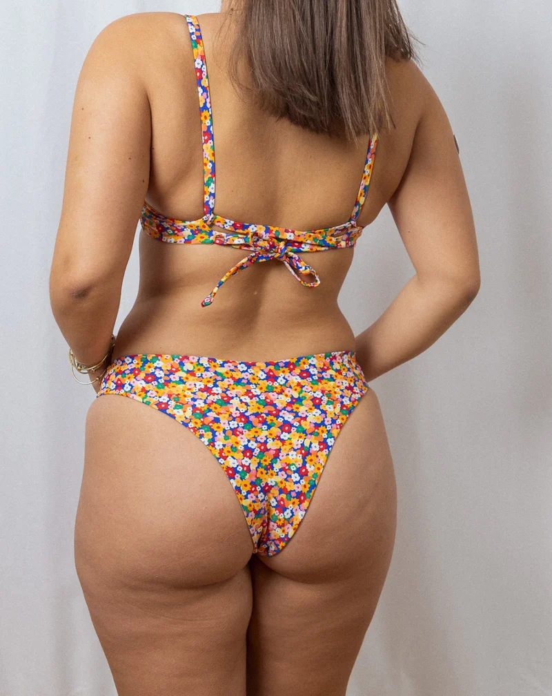 Buntes Bikini Unterteil João aus recyceltem Kunststoff von Tias & Olives