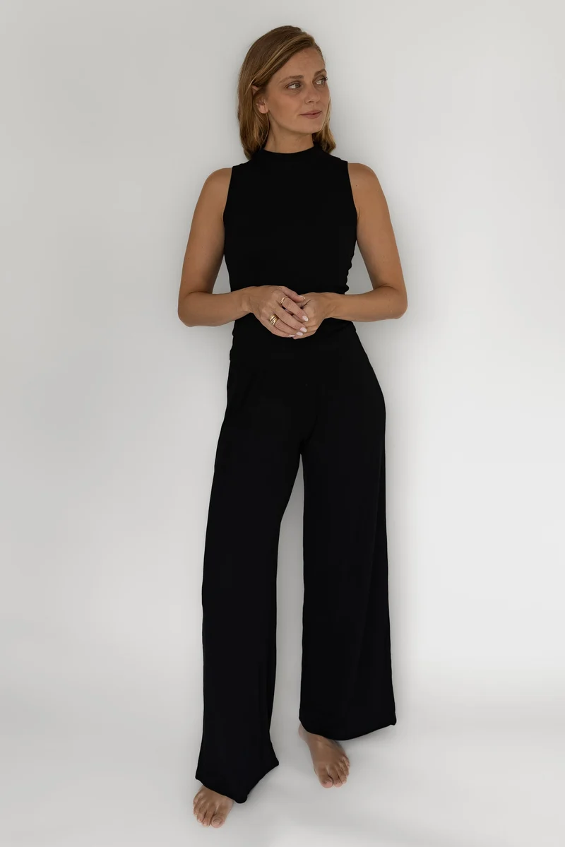 Schwarzes Top aus Modal von Pura Clothing