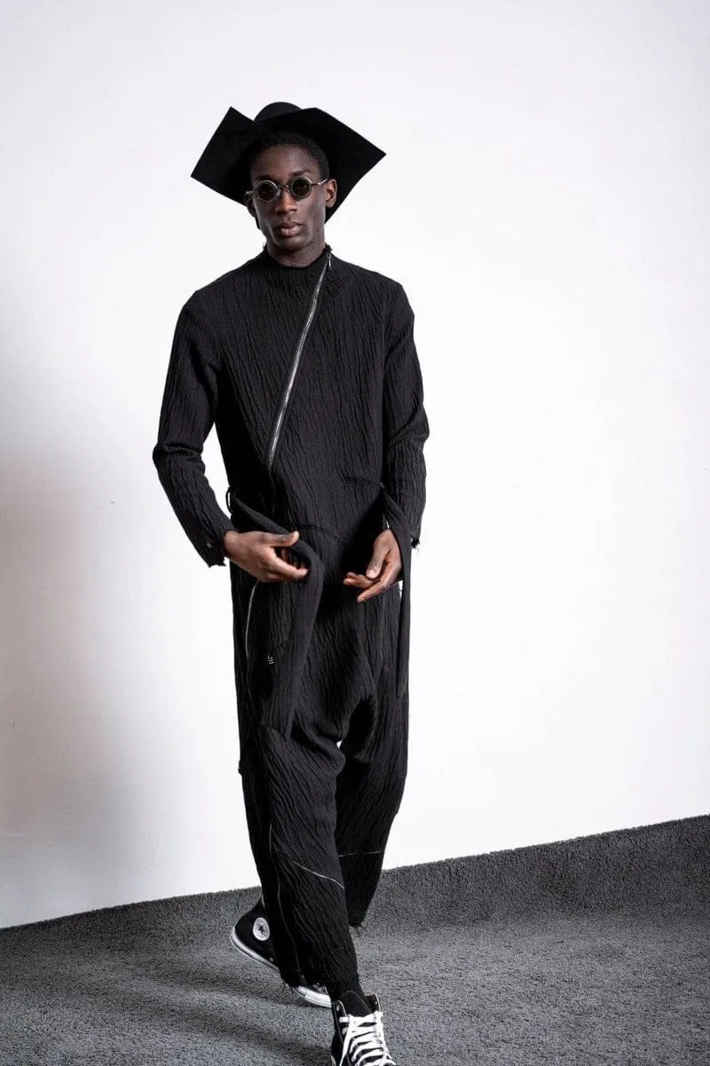 eigensinnig wien | Mallarmé | Schwarzer Jumpsuit mit Haremshose für Damen und Herren