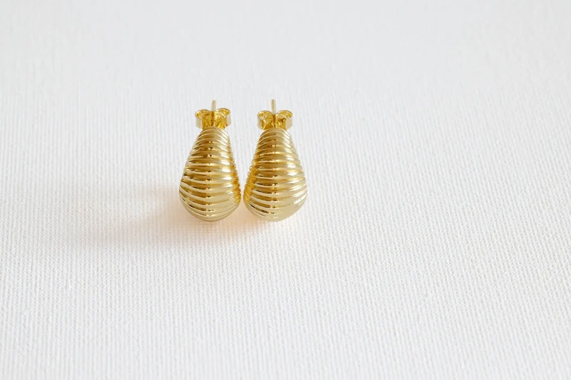 Creolen Small Hoops SAVOY aus Gold von V Design Lab